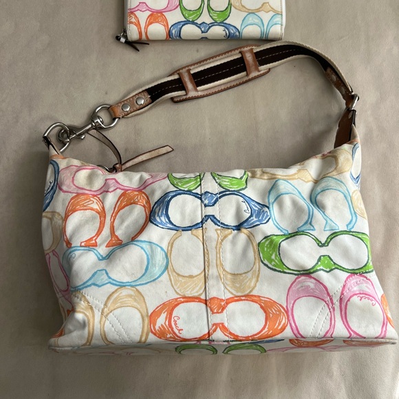 👜 COACH Scribble Signature Multicolor Shoulder Bag & Wallet Set - Picture 5 of 16